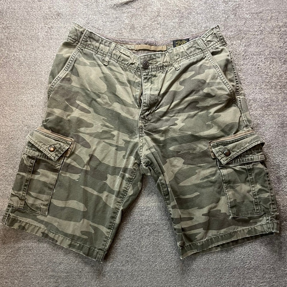 Lucky Brand Mens Camo Cargo Shorts Type L-54C Green Camouflage Size 30